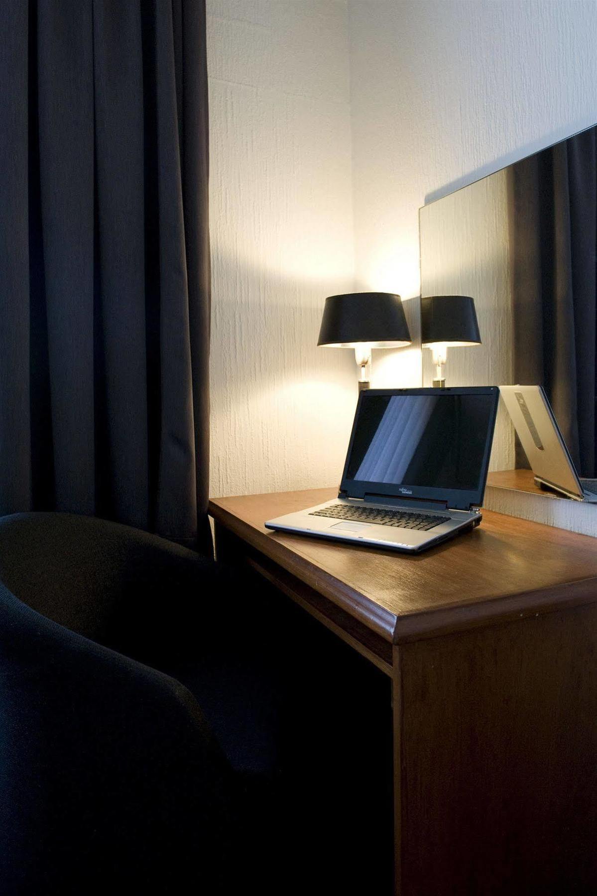 Hotel Riche Valkenburg aan de Geul Extérieur photo